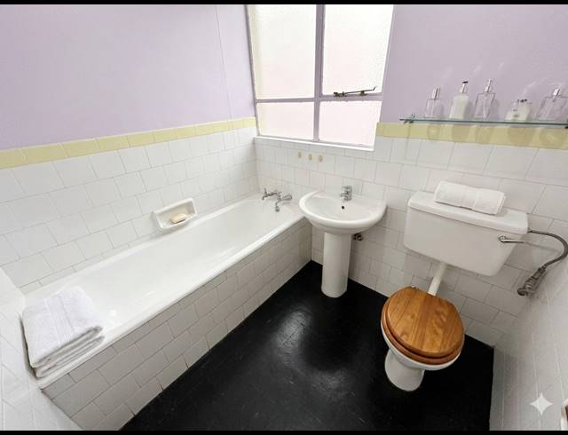 2 BEDROOM FLAT FOR SALE IN ARCON PARK